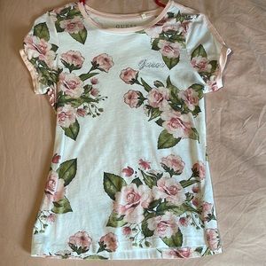 Guess floral top